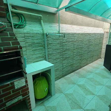 Alugo Apartamento Na Praia Cocanha Caraguatatuba Extérieur photo