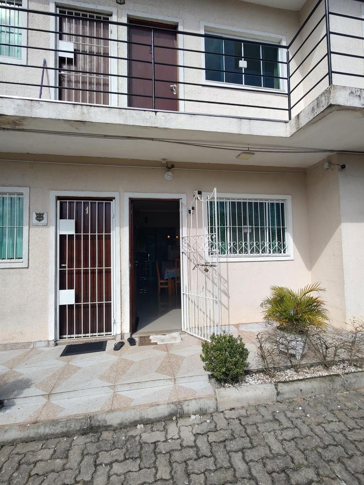 Alugo Apartamento Na Praia Cocanha Caraguatatuba Extérieur photo